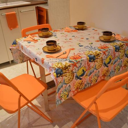 Casa Vacanze All'Angolo Trieste Ngoại thất bức ảnh